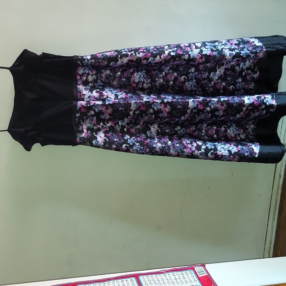 BNWOT SIZE 20W Plus Size Morgan & Company Floral Cocktail Dress - Picture 7 of 12